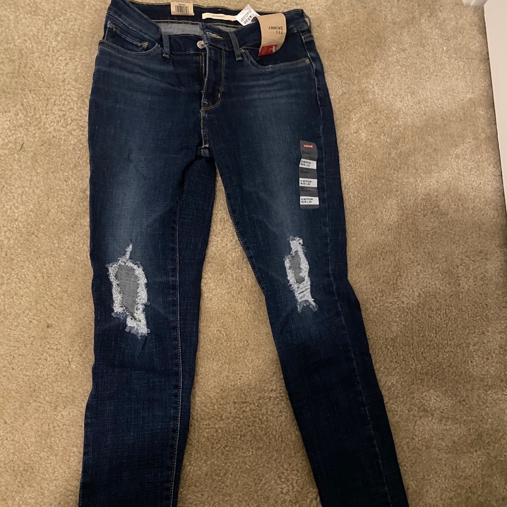 Women’s Levi’s Jeans